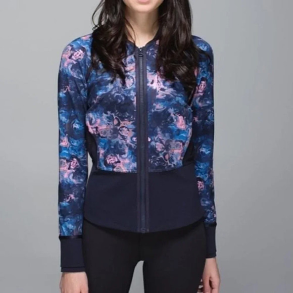 Lululemon If You're Lucky Jacket size 10 - Picture 5 of 6